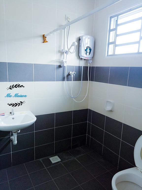 Sri Manjung Ma Maison Homestay Lumut Dış mekan fotoğraf