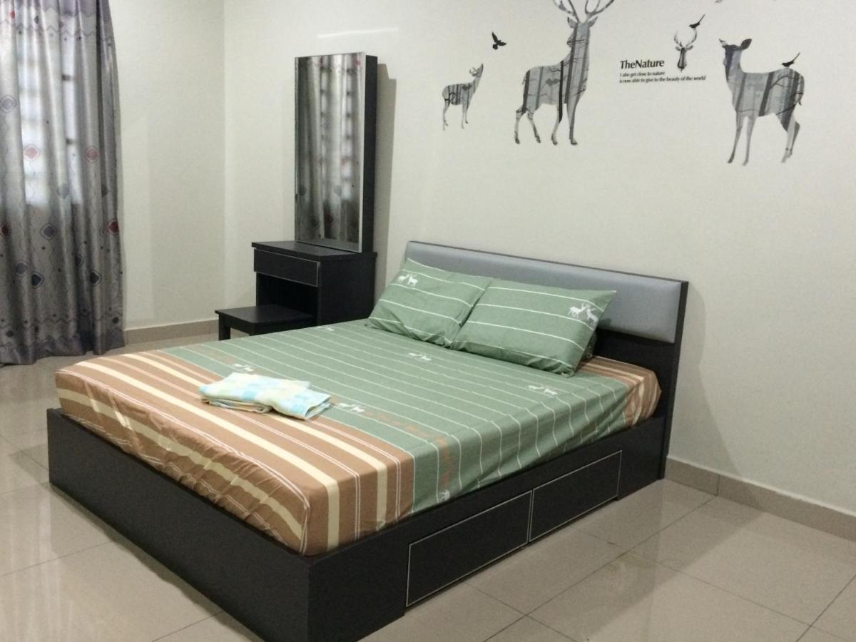 Sri Manjung Ma Maison Homestay Lumut Dış mekan fotoğraf